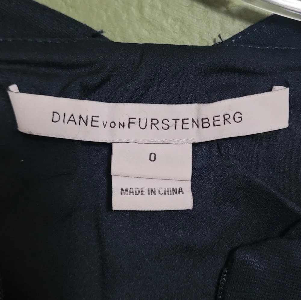Diane von Furstenberg Navy Blue Cap Sleeve Midi Dress Size 0 - Picture 2 of 3